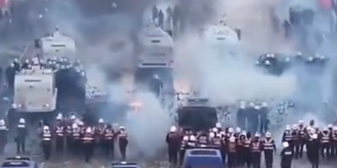 Tiran'da Protestolar Sürerken Başbakan Edi Rama Öğrencilere Diyalog Çağrısı Yaptı